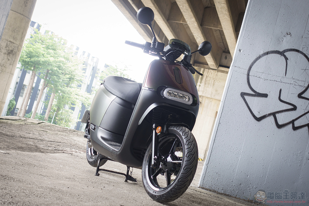 更臻完美智控全局！Gogoro SuperSport ACE 最新 LTE 功能極速實測 - 電腦王阿達
