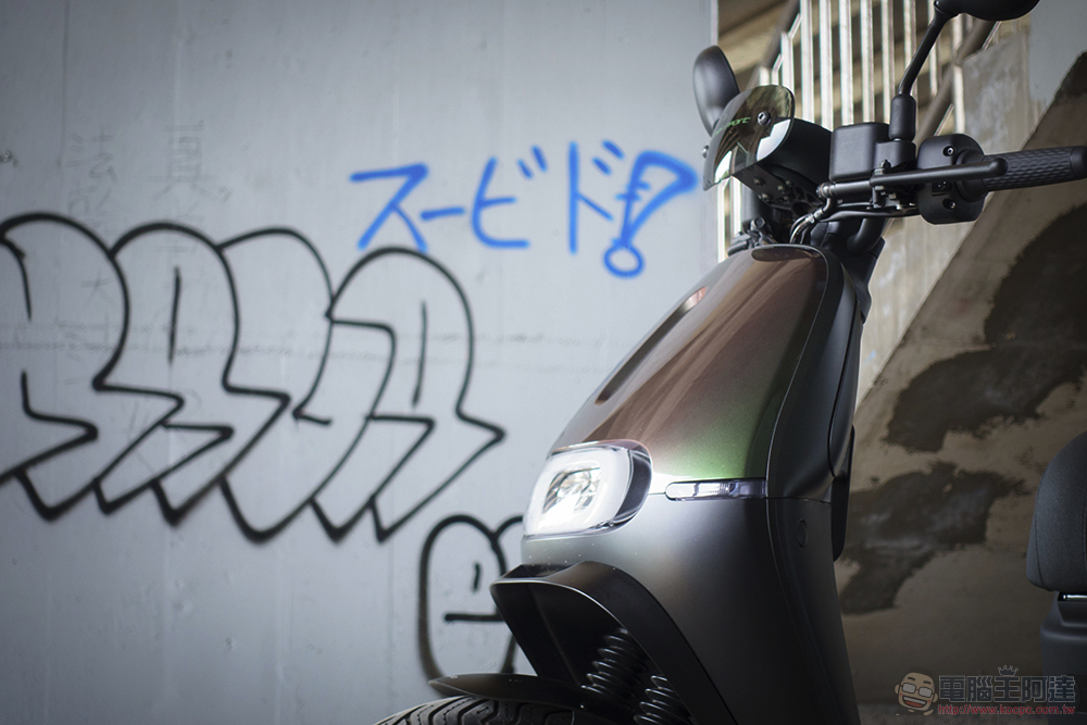 更臻完美智控全局！Gogoro SuperSport ACE 最新 LTE 功能極速實測 - 電腦王阿達