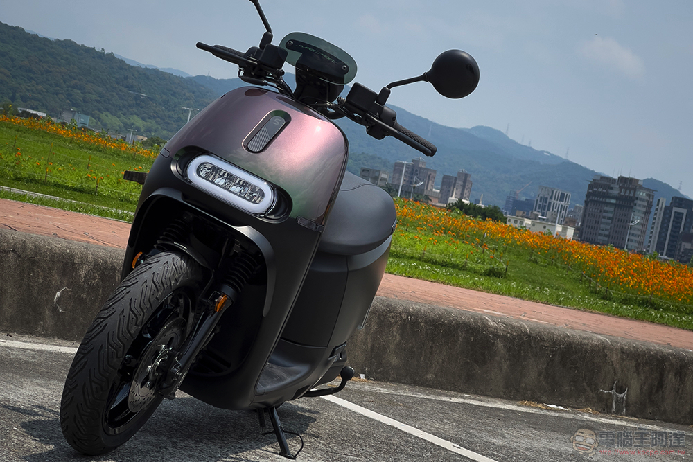 更臻完美智控全局！Gogoro SuperSport ACE 最新 LTE 功能極速實測 - 電腦王阿達