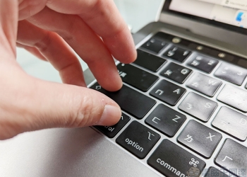 新的 Chrome 102 Beta 中導入用鍵盤排序分頁新功能