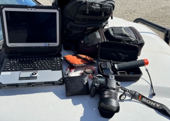 國外用戶透過 AirTag 找回被竊取高達 7,000 美元的相機設備