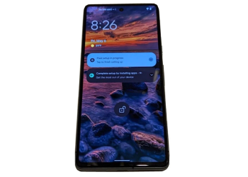 Pixel 7 原型機被拿到 eBay 賣，還疑似揭露了 Pixel 7 Pro 的實拍…