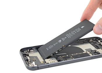 燦坤 3C 推出 iPhone 原廠電池舊換新活動， iPhone 指定機型更換最低只要 990 元