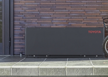 Toyota 也端出家用儲能系統，類似 Tesla Powerwall 但能讓電動車回供電力
