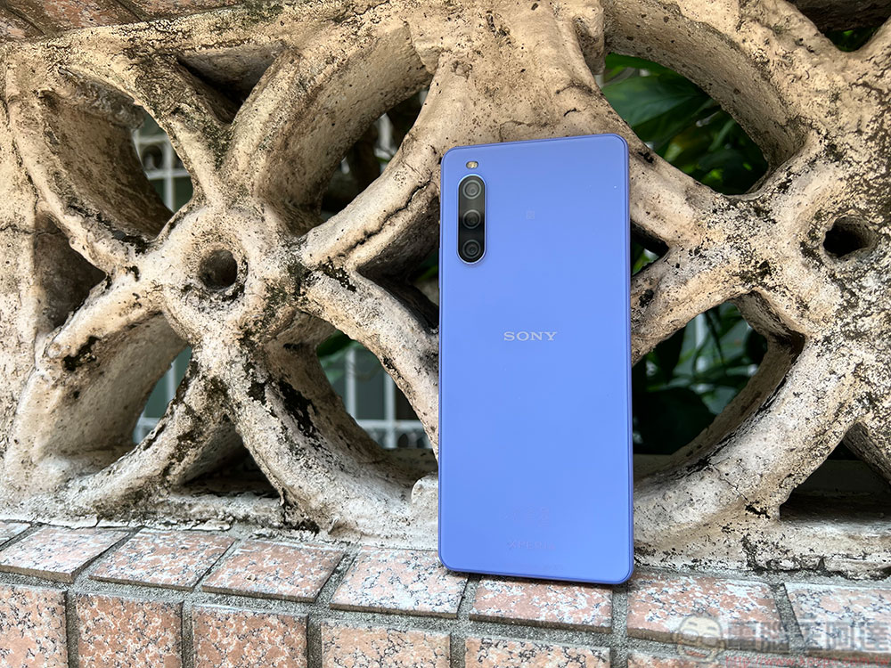 Sony Xperia 10 IV 開箱看重點：超乎想像的輕薄，超乎預期的續航力 - 電腦王阿達