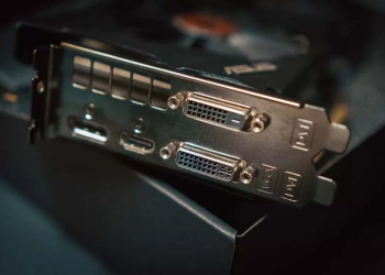 AMD 預測到 2025 年時，顯示卡功耗將會來到 600W~700W