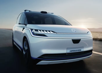 百度最新無人駕駛車 Apollo RT6：內建 20 年經驗 Robotaxi 老司機、成本降至 1/10