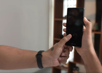 Pixel 6a 指紋辨識不太靈光，用未註冊指紋竟可解鎖