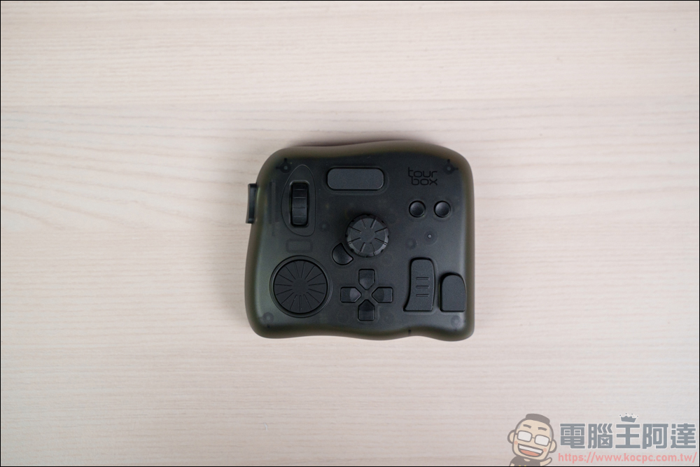 TourBox Elite 藍牙版創作控制器，創作者最佳的輔助神器 - 電腦王阿達