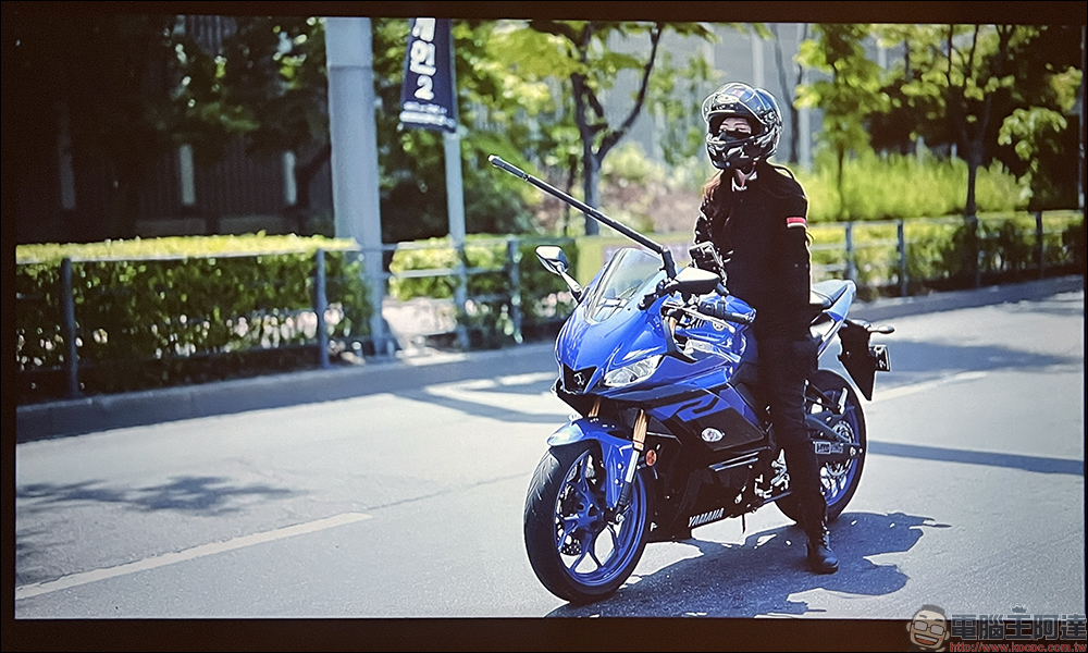 萬播 T6R Max 智慧投影機開箱｜萬元內功能最齊全、支援自動對焦的最高 CP 值智慧投影機！ - 電腦王阿達