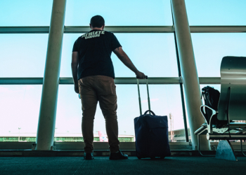 柬埔寨工作詐騙持續滾雪球：除有大批民眾受騙，FB 卻有大批網友蹭熱度發文「為生活拼一把」