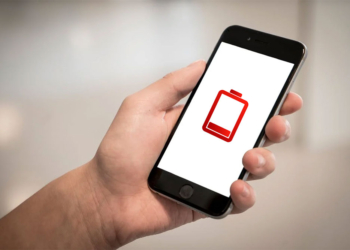 臨時要外出卻發現低電量？提高 iPhone 充電效率的小技巧