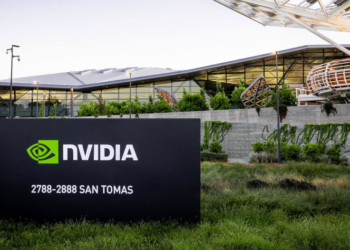 NVIDIA CEO 黃仁勳坦承 GPU 生產過剩，降價求售或許是最好的方法