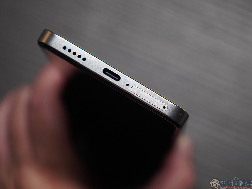 vivo V25 Pro 5G、vivo V25 5G 開箱、評測｜全方位人像旗艦、設計質感更升級，續航更持久、最高 66W 快充！ - 電腦王阿達