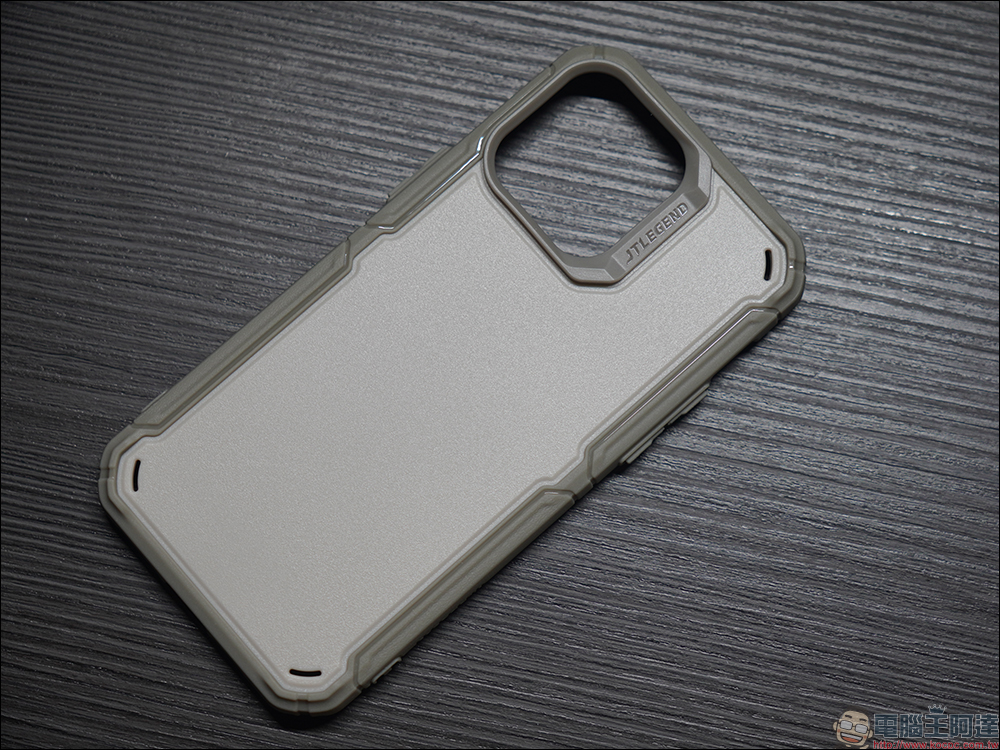 JTLEGEND iPhone 14 系列超軍規防摔手機殼開箱｜超軍規防摔、強化蜂巢結構、專利正面導音槽與高效散熱技術，四大系列讓 iPhone 14 新機無懼生活挑戰 - 電腦王阿達