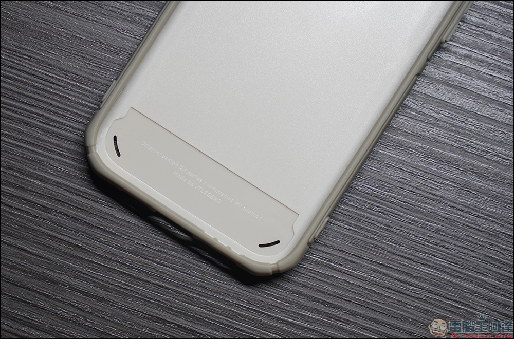 JTLEGEND iPhone 14 系列超軍規防摔手機殼開箱｜超軍規防摔、強化蜂巢結構、專利正面導音槽與高效散熱技術，四大系列讓 iPhone 14 新機無懼生活挑戰 - 電腦王阿達
