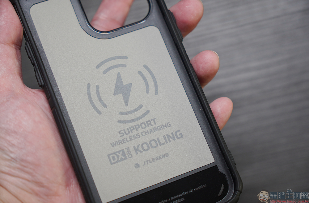 JTLEGEND iPhone 14 系列超軍規防摔手機殼開箱｜超軍規防摔、強化蜂巢結構、專利正面導音槽與高效散熱技術，四大系列讓 iPhone 14 新機無懼生活挑戰 - 電腦王阿達