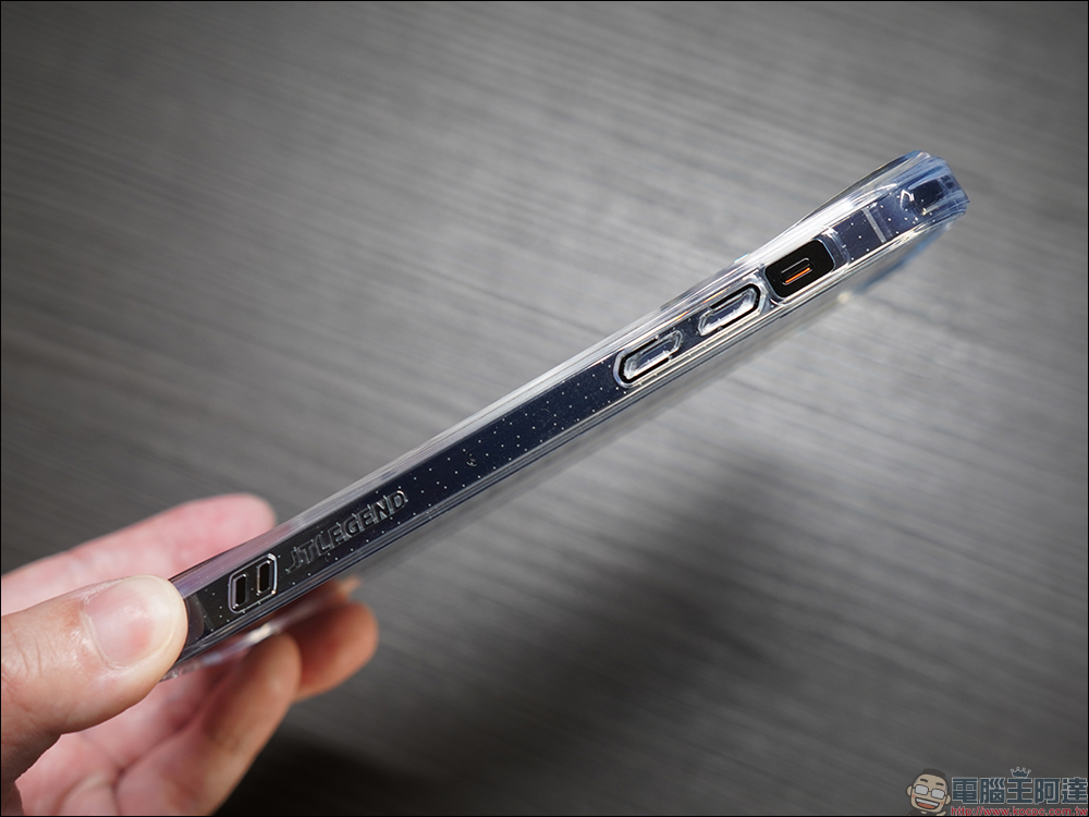 JTLEGEND iPhone 14 系列超軍規防摔手機殼開箱｜超軍規防摔、強化蜂巢結構、專利正面導音槽與高效散熱技術，四大系列讓 iPhone 14 新機無懼生活挑戰 - 電腦王阿達