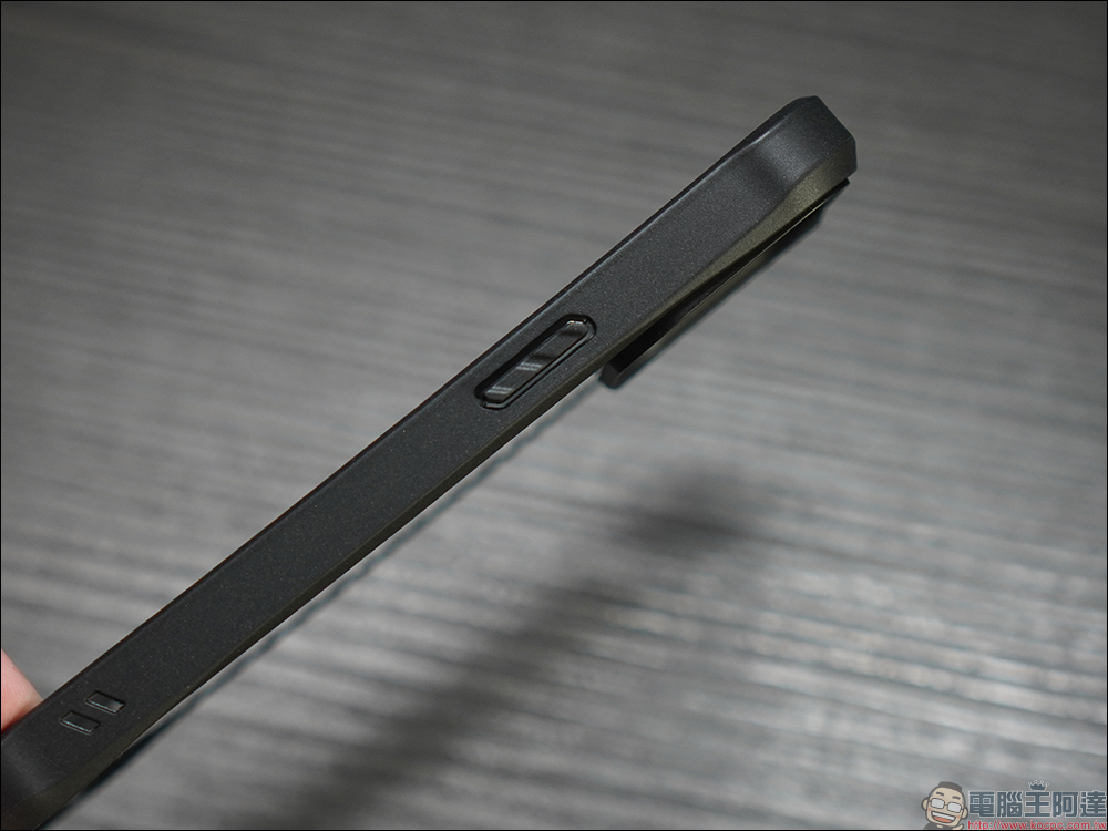JTLEGEND iPhone 14 系列超軍規防摔手機殼開箱｜超軍規防摔、強化蜂巢結構、專利正面導音槽與高效散熱技術，四大系列讓 iPhone 14 新機無懼生活挑戰 - 電腦王阿達