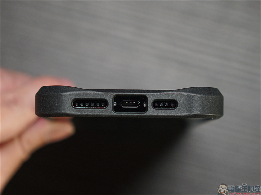JTLEGEND iPhone 14 系列超軍規防摔手機殼開箱｜超軍規防摔、強化蜂巢結構、專利正面導音槽與高效散熱技術，四大系列讓 iPhone 14 新機無懼生活挑戰 - 電腦王阿達