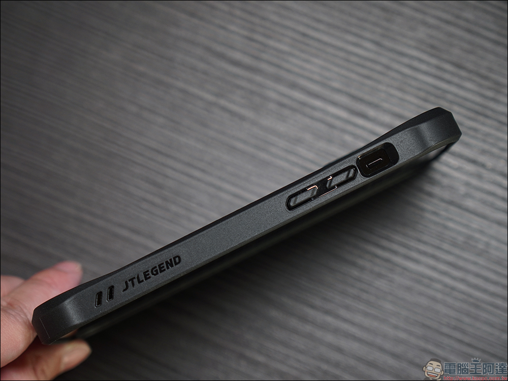 JTLEGEND iPhone 14 系列超軍規防摔手機殼開箱｜超軍規防摔、強化蜂巢結構、專利正面導音槽與高效散熱技術，四大系列讓 iPhone 14 新機無懼生活挑戰 - 電腦王阿達