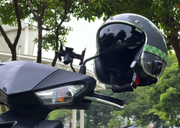 為騎行多份保障！iMiniDV X4 內建式安全帽行車記錄器開箱使用體驗（評價 評測 動手玩）