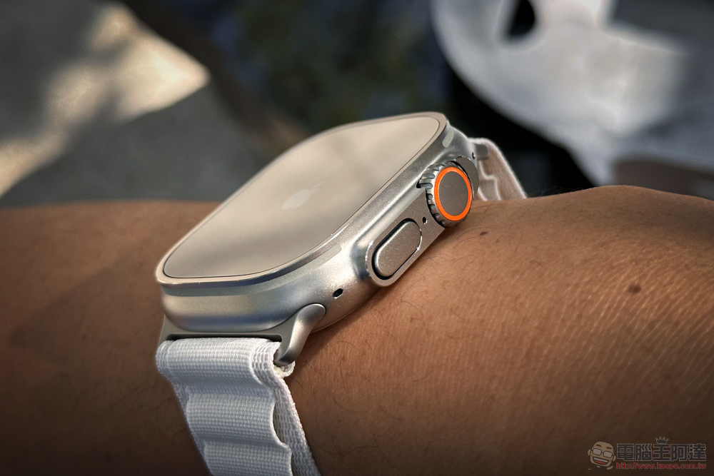 Apple Watch Ultra 開箱體驗：為最強之人而生，細節卻使凡人難擋 - 電腦王阿達