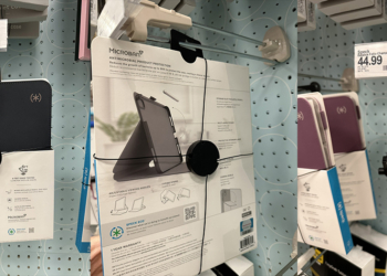 iPad（第 10 代）第三方保護套於美國線下通路現身，支援 Apple Pencil 2？