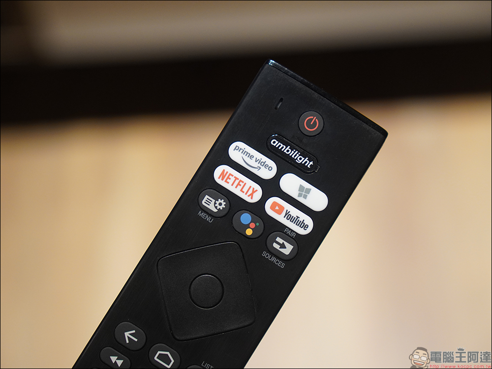 飛利浦 Philips 4K 智慧顯示器開箱｜4K 絕佳畫質、內建 Android TV 11 系統 ，搭配 Ambilight 帶來無可比擬的沉浸體驗 - 電腦王阿達