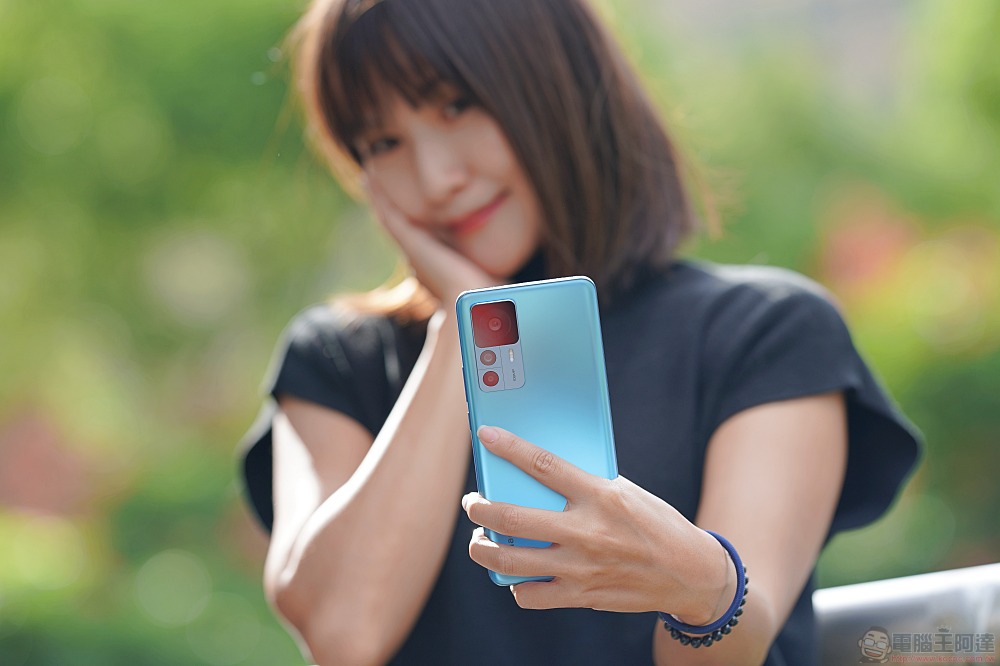 全方位均衡的高階新機 Xiaomi 12T 開箱實測，效能、攝影、操作感達到平衡 - 電腦王阿達