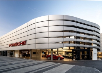 台南保時捷中心農曆新年盛大開幕 「Destination Porsche」 概念首度進駐南台灣