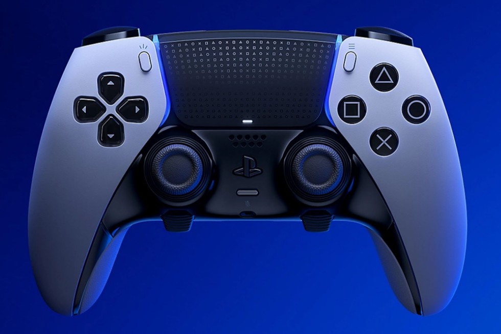 玩家拆解發現高級版 PS5 控制器 DualSense Edge 擁有著比基本版控制器更小的電池 - 電腦王阿達