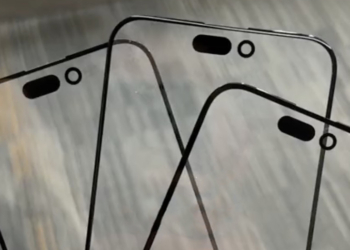 iPhone 15 Pro 玻璃保護貼