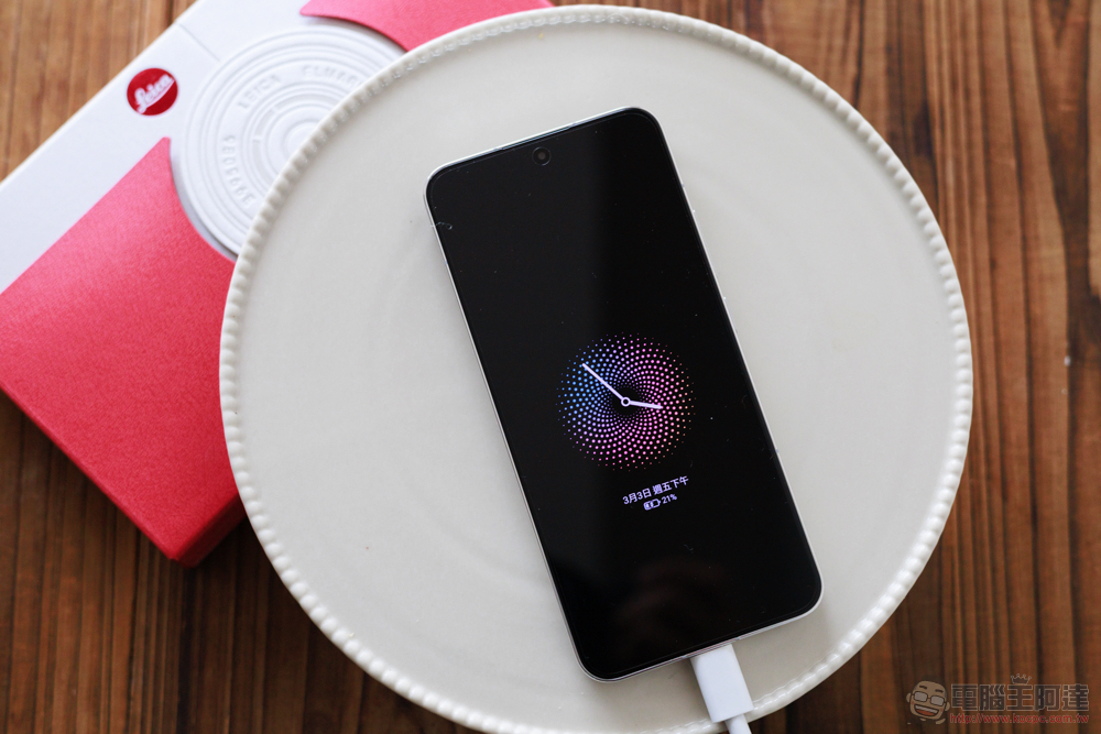 目前最好的平面安卓旗艦 Xiaomi 13 開箱實測：徠卡經典生動呈現 - 電腦王阿達