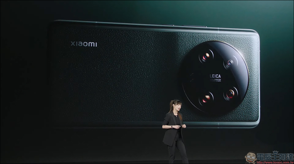 小米 Xiaomi 13 Ultra 正式發表：IMX989+IMX858 感光元件、1 吋可變光圈、新一代 Summicron 鏡頭以及專業攝影套裝 - 電腦王阿達