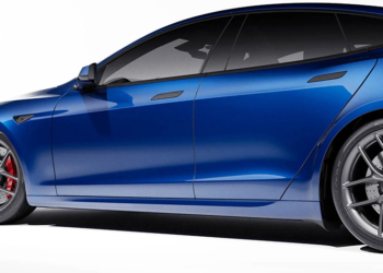 時速衝破 320 公里的 Tesla Model S Plaid 賽道套裝開賣，升級硬體才能解鎖最高速