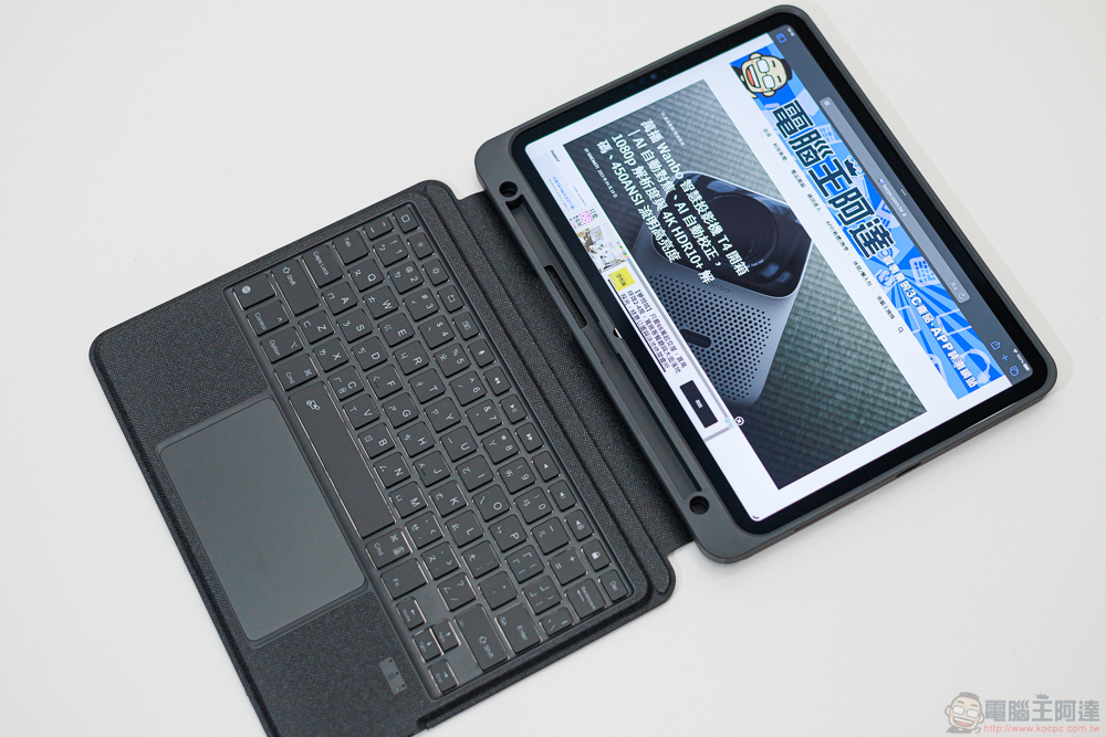 小資族 iPad 體驗全滿足！eiP Magnetix 磁吸可拆式藍牙觸控鍵盤、媲美 Apple Pencil 的磁吸充電觸控筆、專業筆觸磁吸類紙膜 eiP 超大杯全配件開箱 - 電腦王阿達