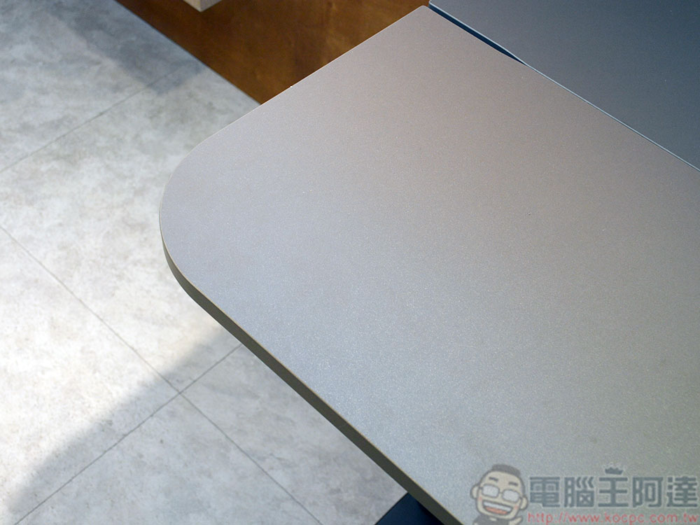 mindcase Allround Desk 鷗圓電動升降桌開箱：免萬元、易組裝，小資最愛 - 電腦王阿達