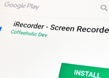 快刪！Android 應用被抓到偷偷監聽用戶：一開始偽裝為正常 App，再透過更新加入惡意功能