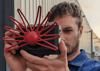 這個全新 AI 相機，連鏡頭都不需要就能生成照片了