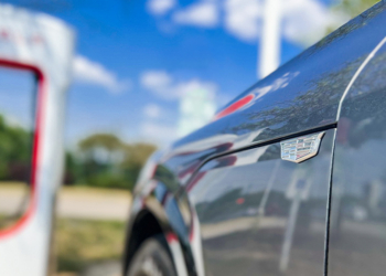 GM 電動車宣告將加入 Tesla 超充網路支援，NACS 美國國家隊正式成形