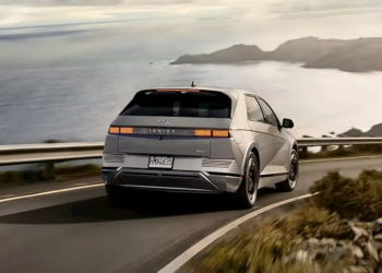 現代 IONIQ 5 電動車發生多起失去動力問題，甚至還有爆裂聲（大驚）