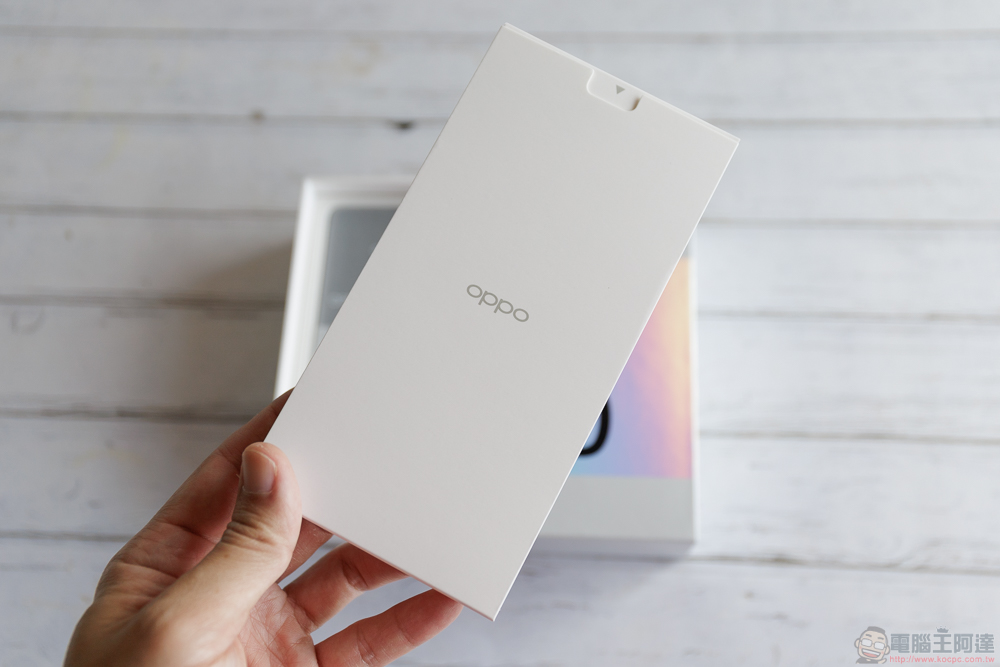 OPPO Reno10 Pro+ 實拍開箱體驗：潛望式鏡頭與 AI 超清長焦讓你輕鬆化身人像專家 - 電腦王阿達