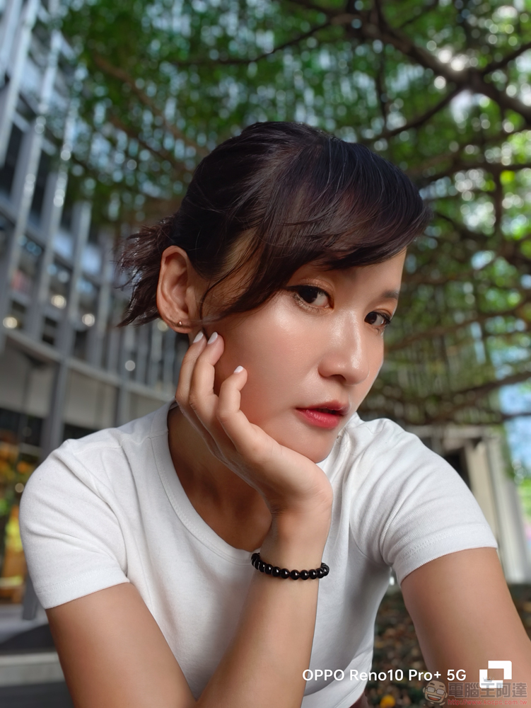 OPPO Reno10 Pro+ 實拍開箱體驗：潛望式鏡頭與 AI 超清長焦讓你輕鬆化身人像專家 - 電腦王阿達