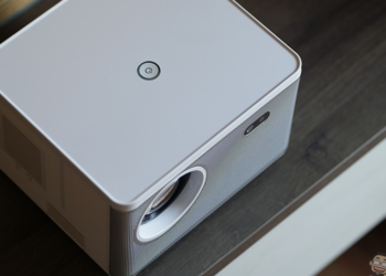 Warpple LS8 智慧投影機