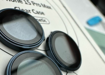 iPhone 15 Pro Max 鏡頭保護貼