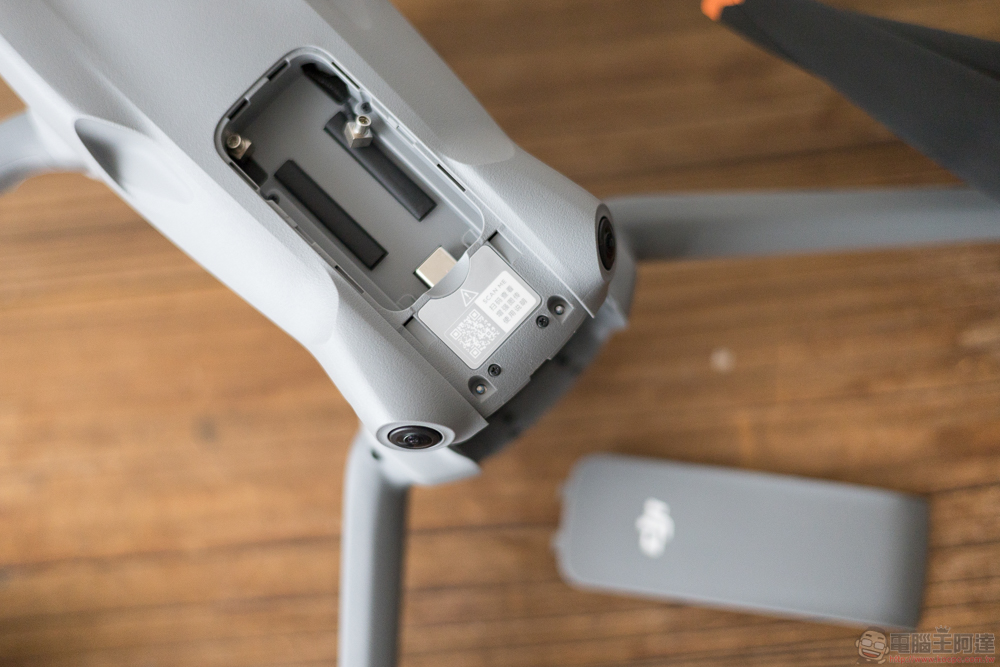 空拍優等生 DJI Air 3 開箱實測：雙鏡、46 分續航、全向避障，讓你暢快飛行打開新視界 - 電腦王阿達
