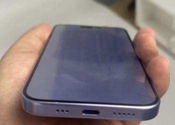 疑似 iPhone 15 Pro 機模動手玩照片現身、通過國外認證，看來發表會近了？