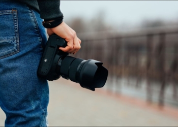 入住飯店必檢查！如何防範飯店偷拍狼？