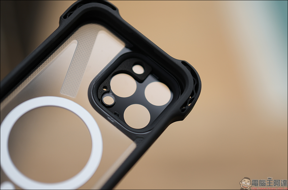CASETiFY 再次挑戰防摔科技極限，全新 iPhone 15 系列手機殼開箱 - 電腦王阿達